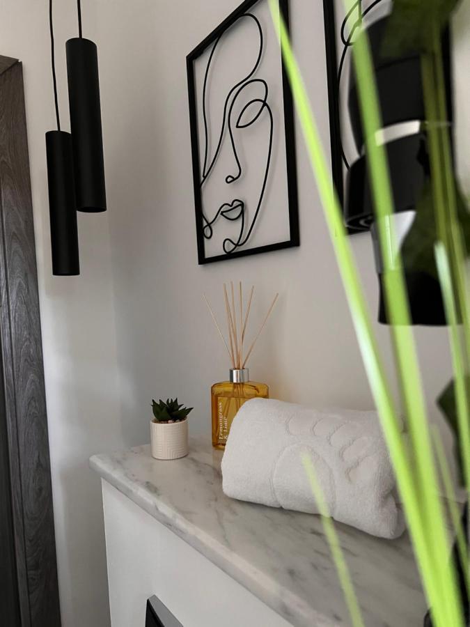 Caris Home Хунедоара Екстериор снимка